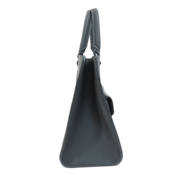 Louis Vuitton Lock Me Tote PM Tote Bag Taurillon Leather - Picture 3 of 8